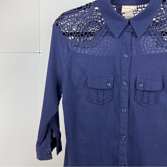 Self Esteem Navy Collar Lace Gauzy Button Down Blouse 3/4 Roll Up Sleeves Small - Picture 2 of 10